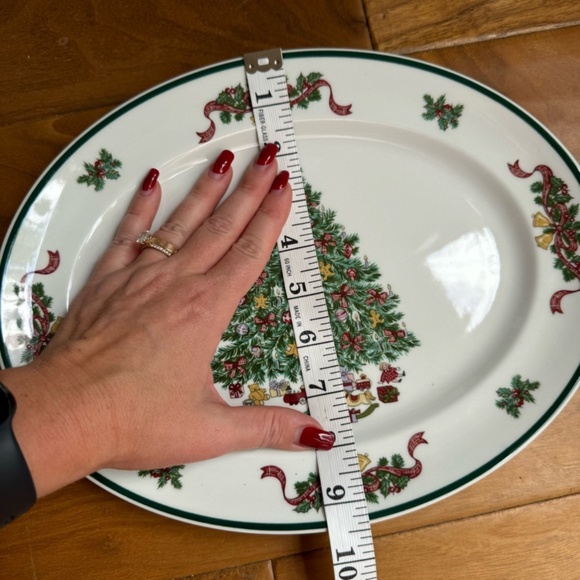 Johnson Brothers Victorian Christmas 12 Inch Platter England 1883 - Picture 7 of 8